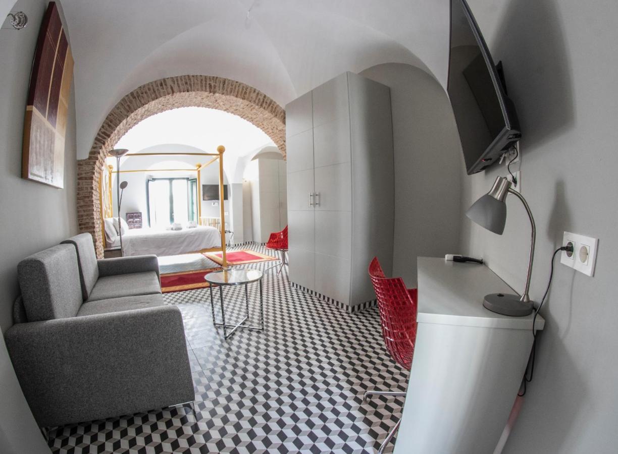 Deluxe Double Room Bath